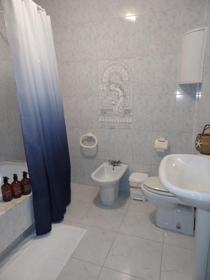 Apartamento Buserán Apartment Muxia Bagian luar foto